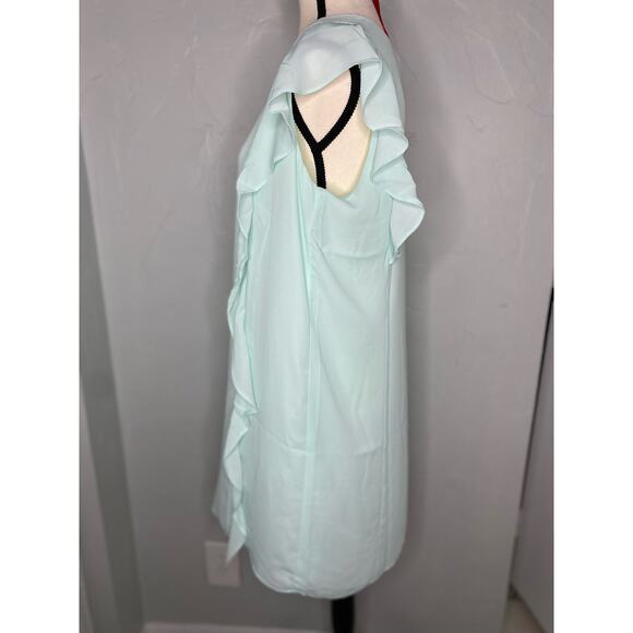 Three Eighty Two Chiffo￼n Green Dress - Picture 2 of 7